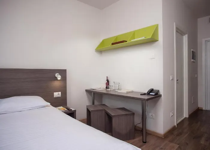 ホテルマレネロ